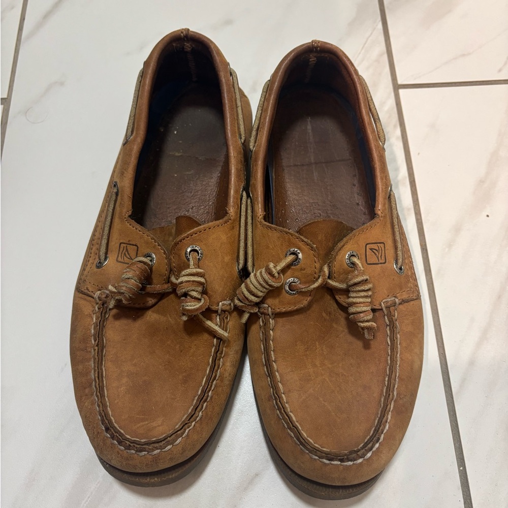 Sperry Tan Leather Boat Shoes